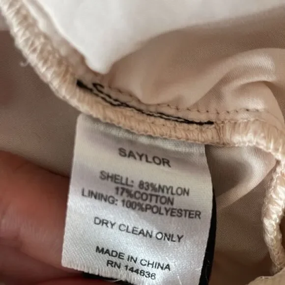 Saylor floral v neck lace maggy dress sheath flared peplum skirt size medium EUC - Picture 12 of 14